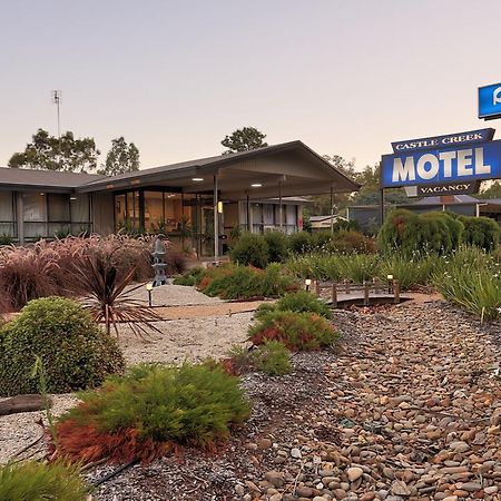 Castle Creek Motor Inn Euroa Kültér fotó