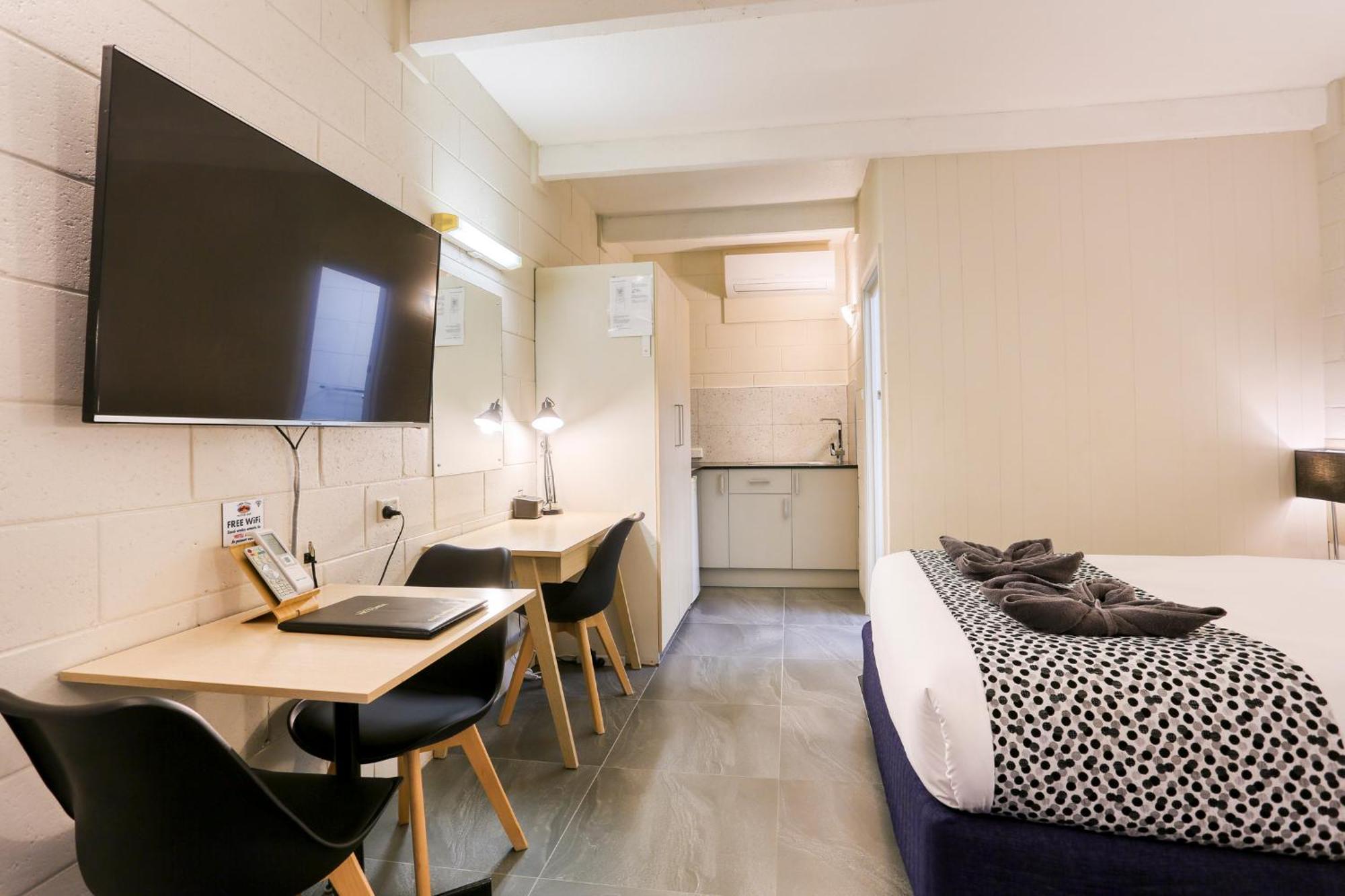 Castle Creek Motor Inn Euroa Kültér fotó