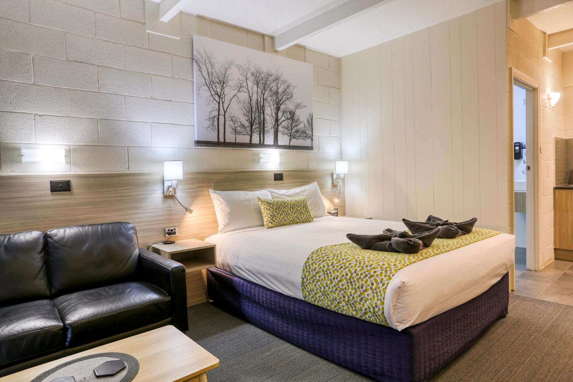 Castle Creek Motor Inn Euroa Kültér fotó