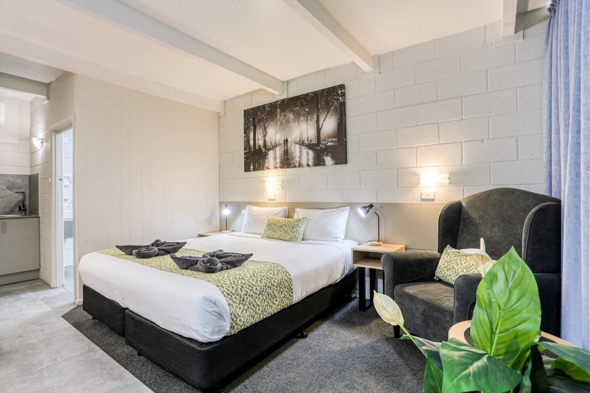 Castle Creek Motor Inn Euroa Kültér fotó