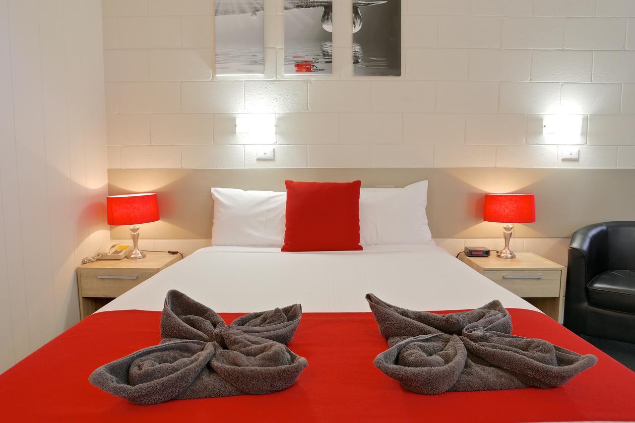 Castle Creek Motor Inn Euroa Kültér fotó