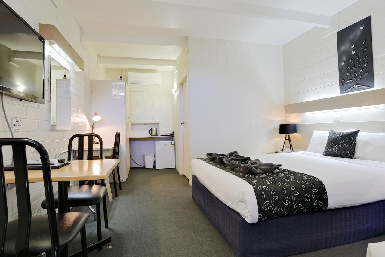 Castle Creek Motor Inn Euroa Kültér fotó
